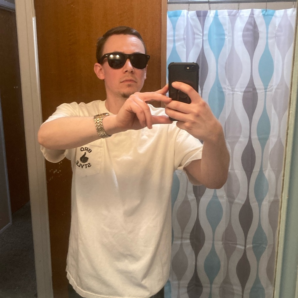 Bro Style Pocketed T-Shirt